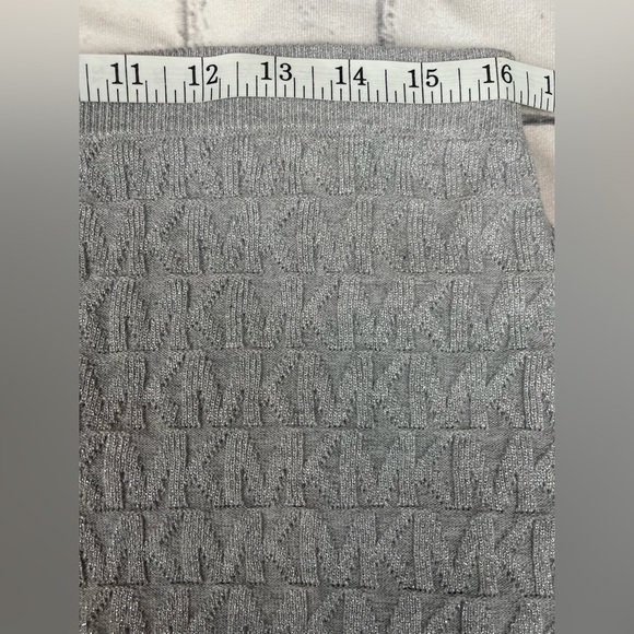 Michael Kors Size:L Women SWEATER SKIRT Metallic Silver Logo Knit Elastic Waist - Picture 3 of 10